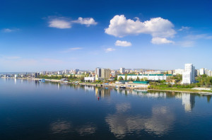 Саратов_с_Волги_(2012).jpg